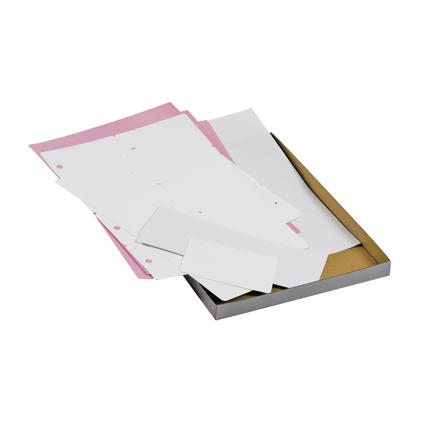 documents sans impression blancs et roses posés sur boîte en carton